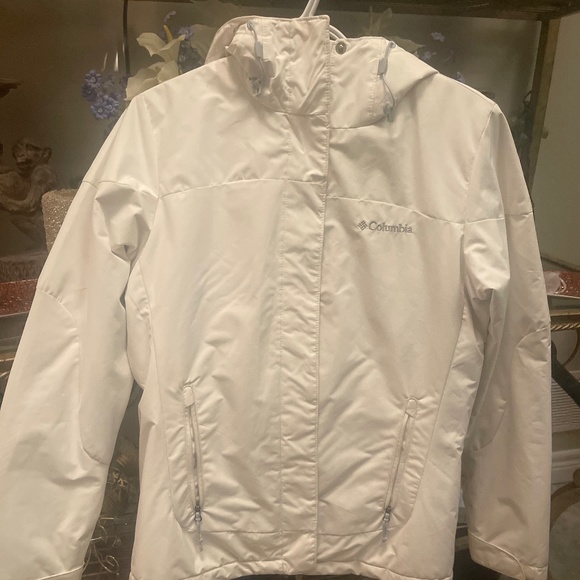 White Columbia jacket - Picture 1 of 2